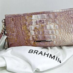 Brahmin Kayla LILAC Melbourne Clutch
Wristlet Wallet NWT